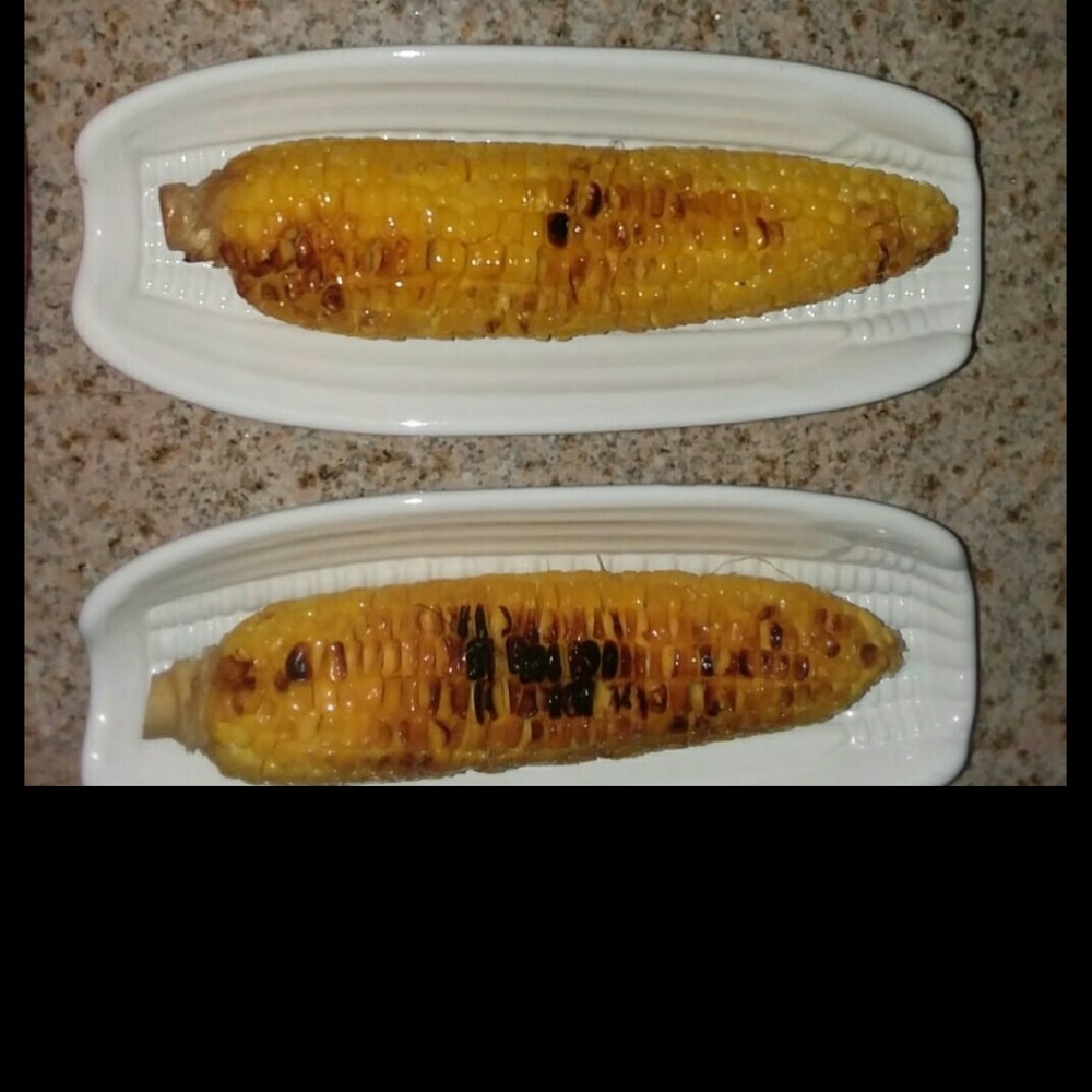 CORN PLATES SET OF 2 - Picture 2 of 4